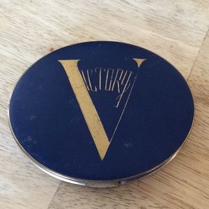 Vintage Compact For Face Powder